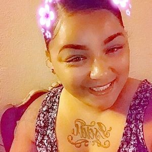 Meet your Posher, Joyce